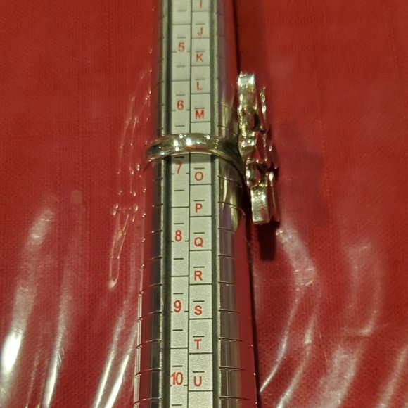 NWOT PERUVIAN High Quality Silver. Beautiful handmade dark blue flower ring. - Picture 9 of 11